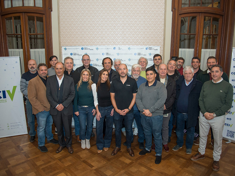 CCIV y DEKRA fortalecen vínculos técnicos e institucionales
